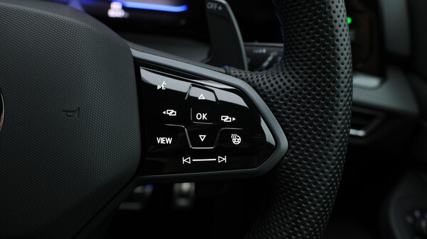 Used Volkswagen Golf 2023 for sale - 75696142: Photo 26