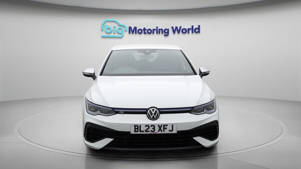 Used Volkswagen Golf 2023 for sale - 75696142: Photo 3