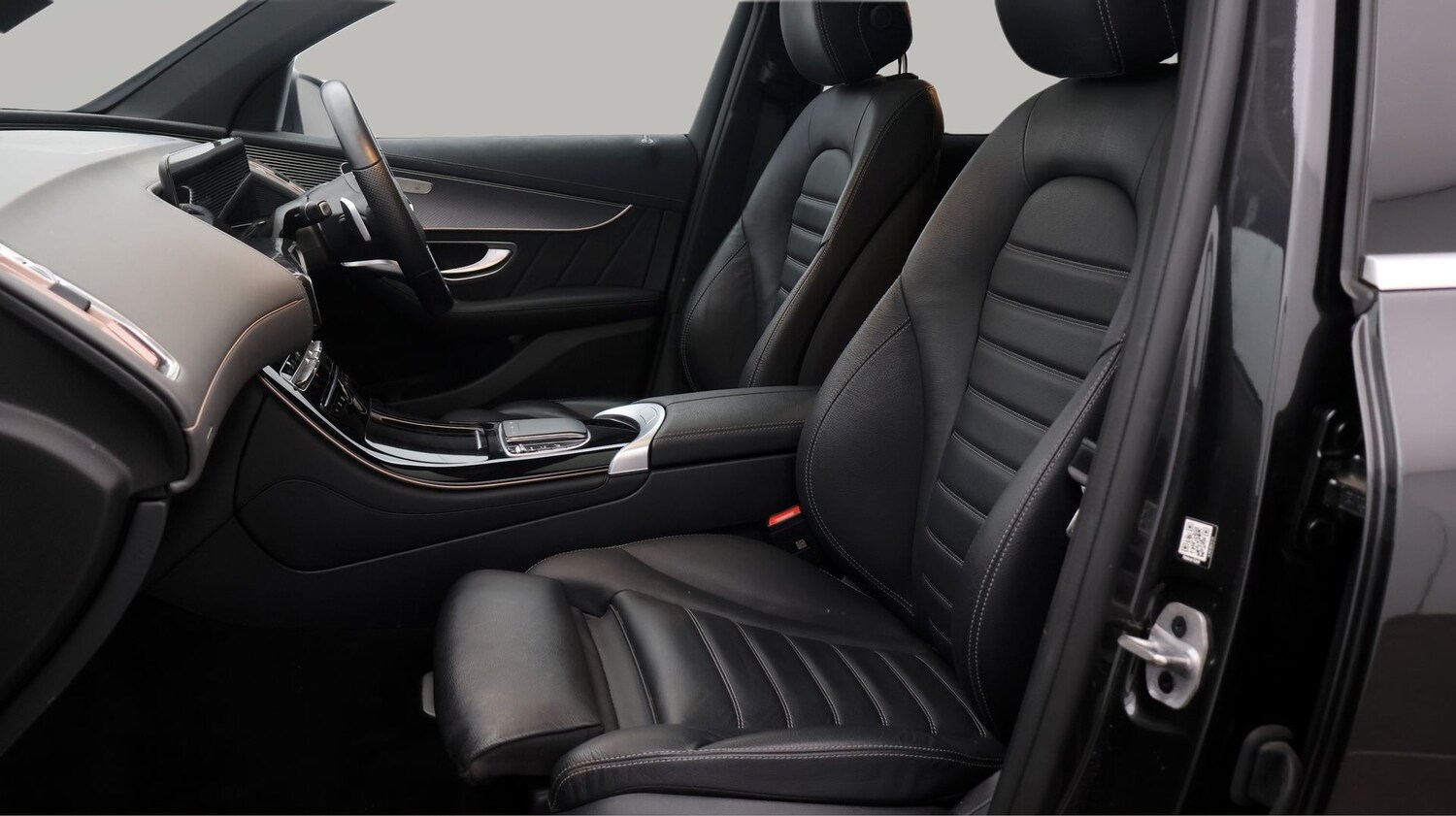 Used Mercedes-Benz EQC for sale - 77208155: Photo 14