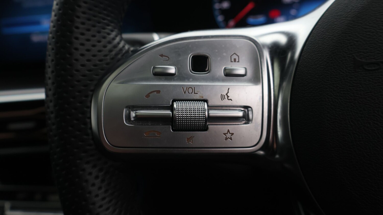 Used Mercedes-Benz EQC for sale - 77208155: Photo 25