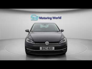 Used Volkswagen Golf 2019 for sale - 74679723: Photo