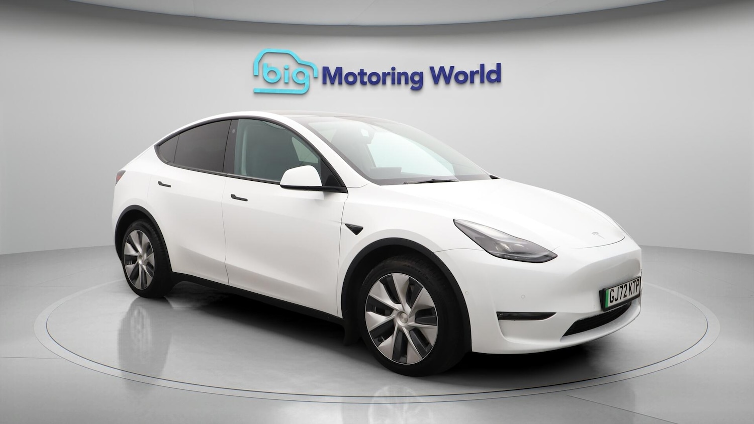 Used Tesla Model Y 2022 for sale - 76060959: Photo 2