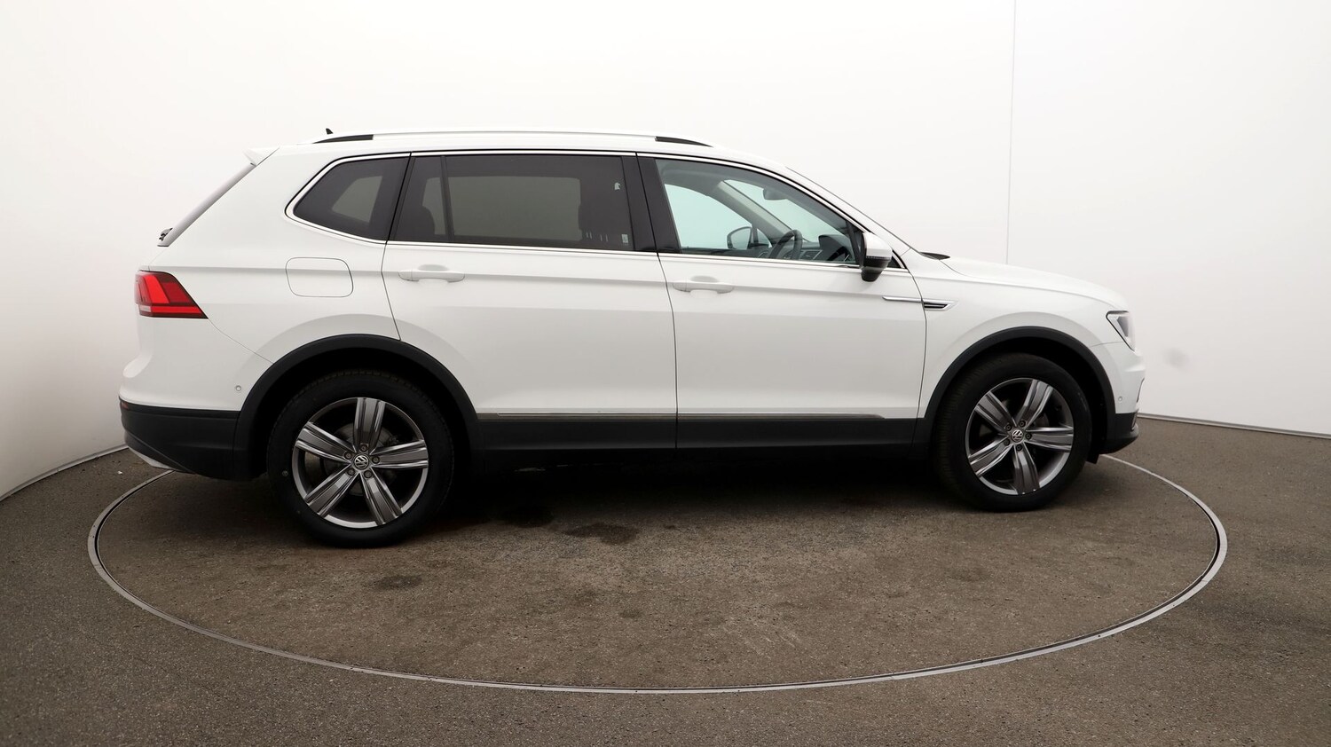 Used Volkswagen Tiguan Allspace for sale - 76809867: Photo 45