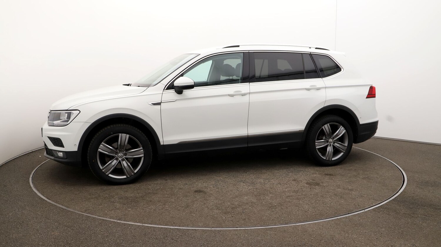 Used Volkswagen Tiguan Allspace for sale - 76809867: Photo 61