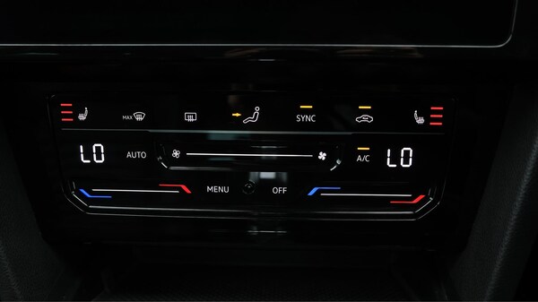 Used Volkswagen Passat 2021 for sale - 76214823: Photo 13