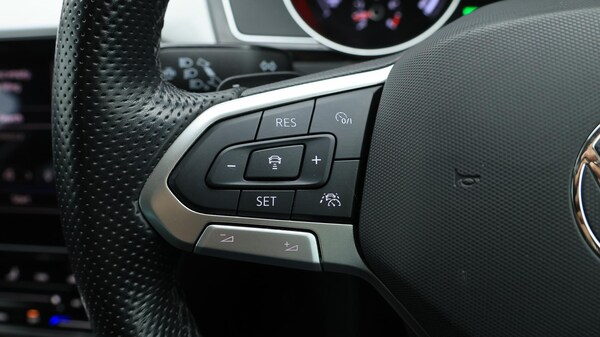 Used Volkswagen Passat 2021 for sale - 76214823: Photo 24