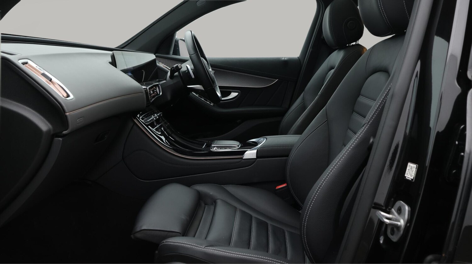 Used Mercedes-Benz EQC 2021 for sale - 76573547: Photo 15