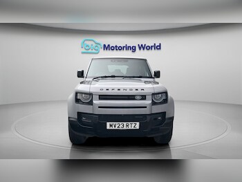 Used Land Rover Defender 110 2023 for sale - 78942704: Photo