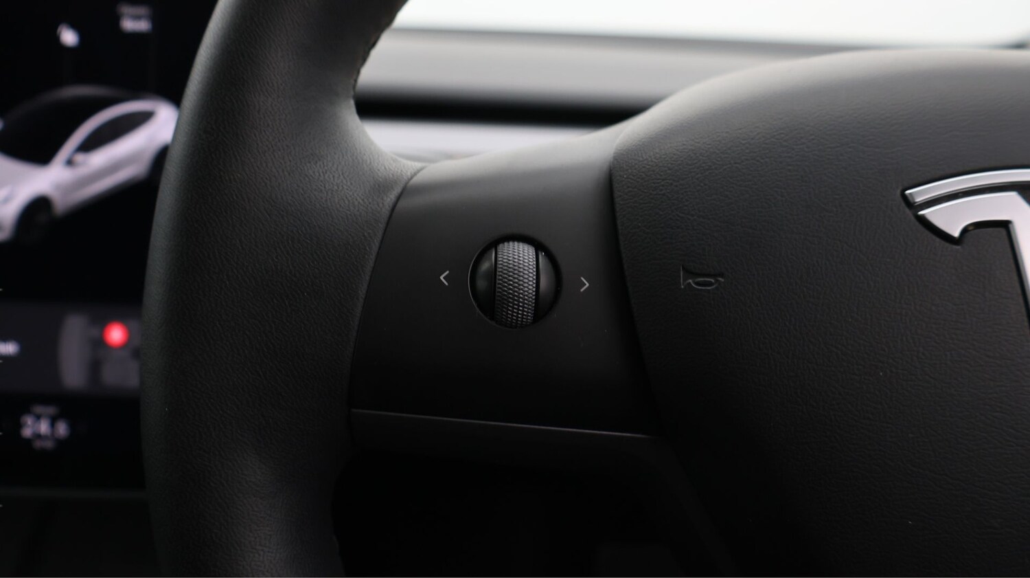 Used Tesla Model 3 2021 for sale - 77603943: Photo 22