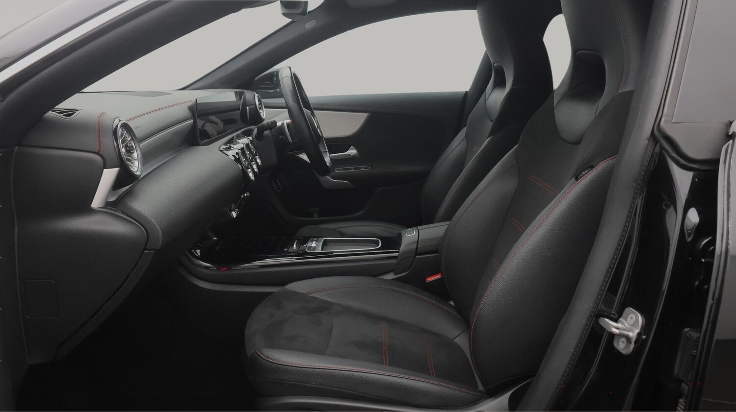 Used Mercedes-Benz CLA for sale - 76727245: Photo 15