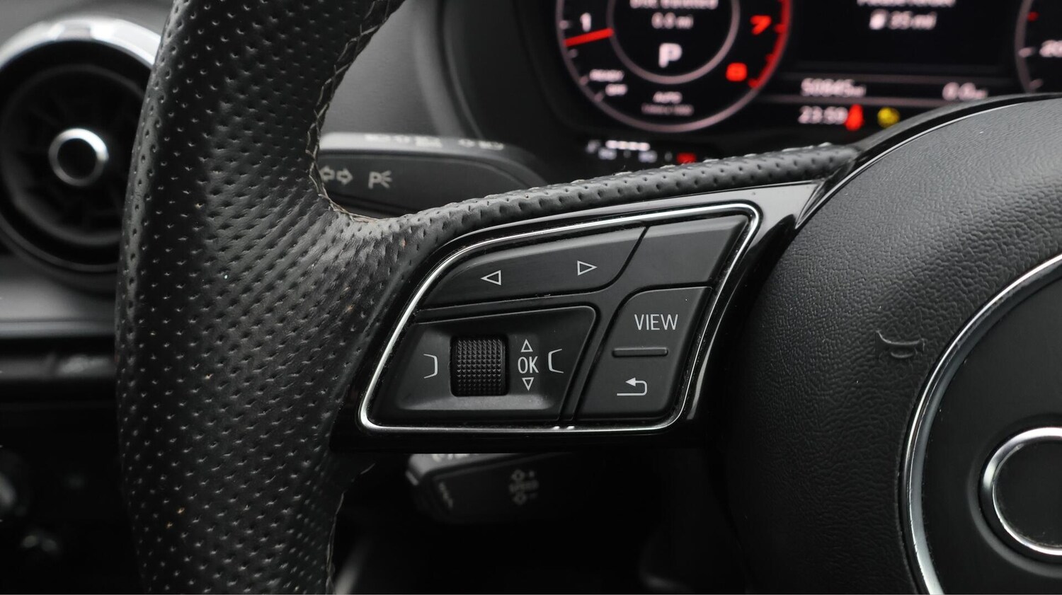 Used Audi Q2 2022 for sale - 76550377: Photo 25