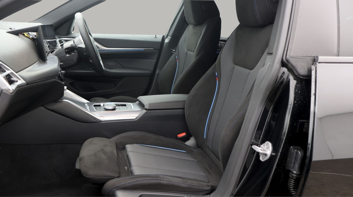 Used BMW i4 2025 for sale - 77182174: Photo 14