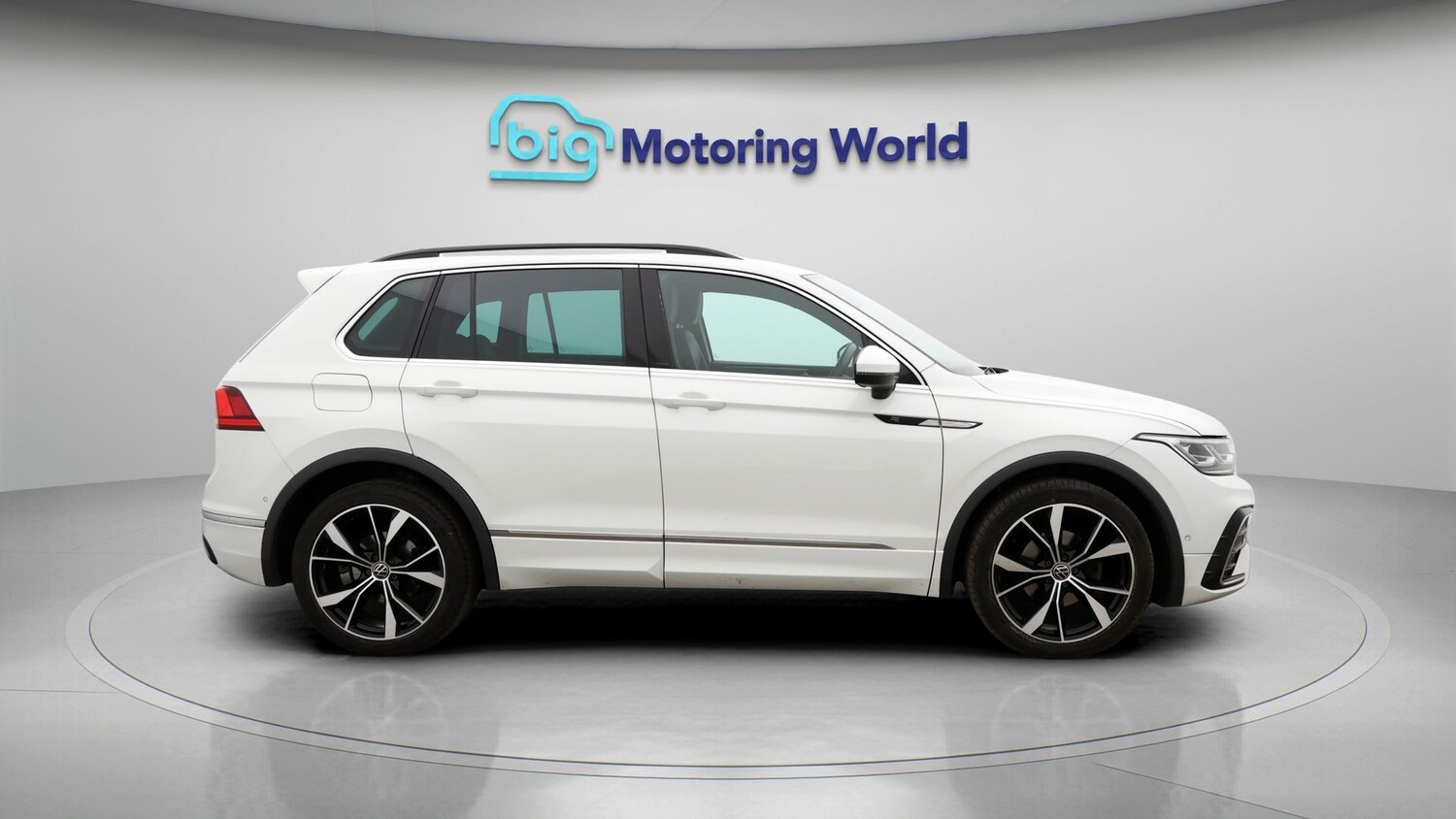 Used Volkswagen Tiguan 2023 for sale - 77744723: Photo 8