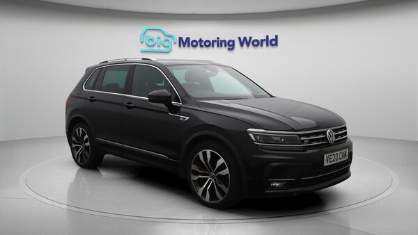 Used Volkswagen Tiguan 2020 for sale - 75719791: Photo 2