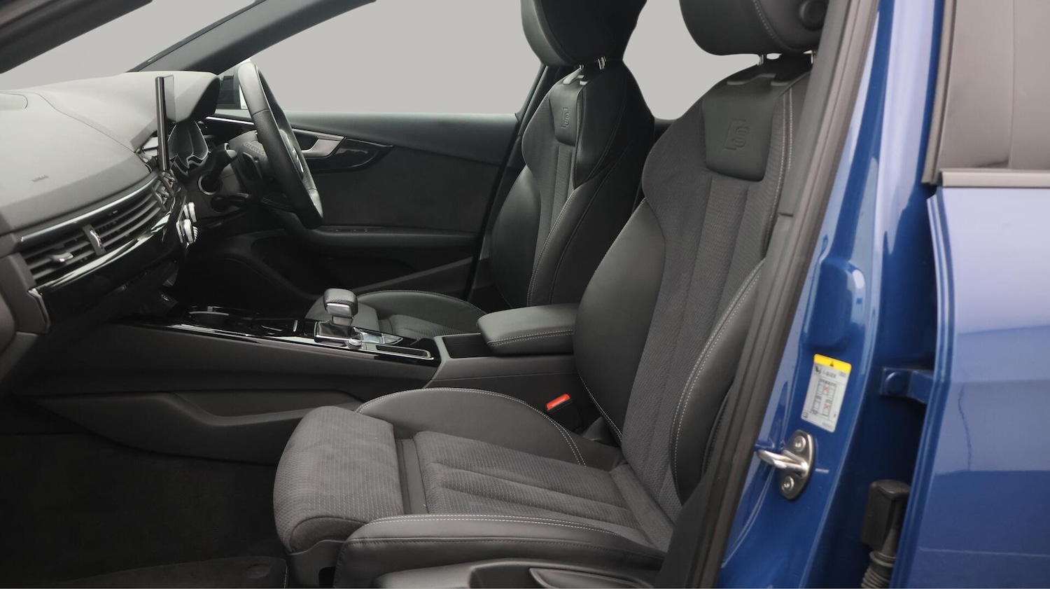 Used Audi A4 Avant 2023 for sale - 76370100: Photo 15