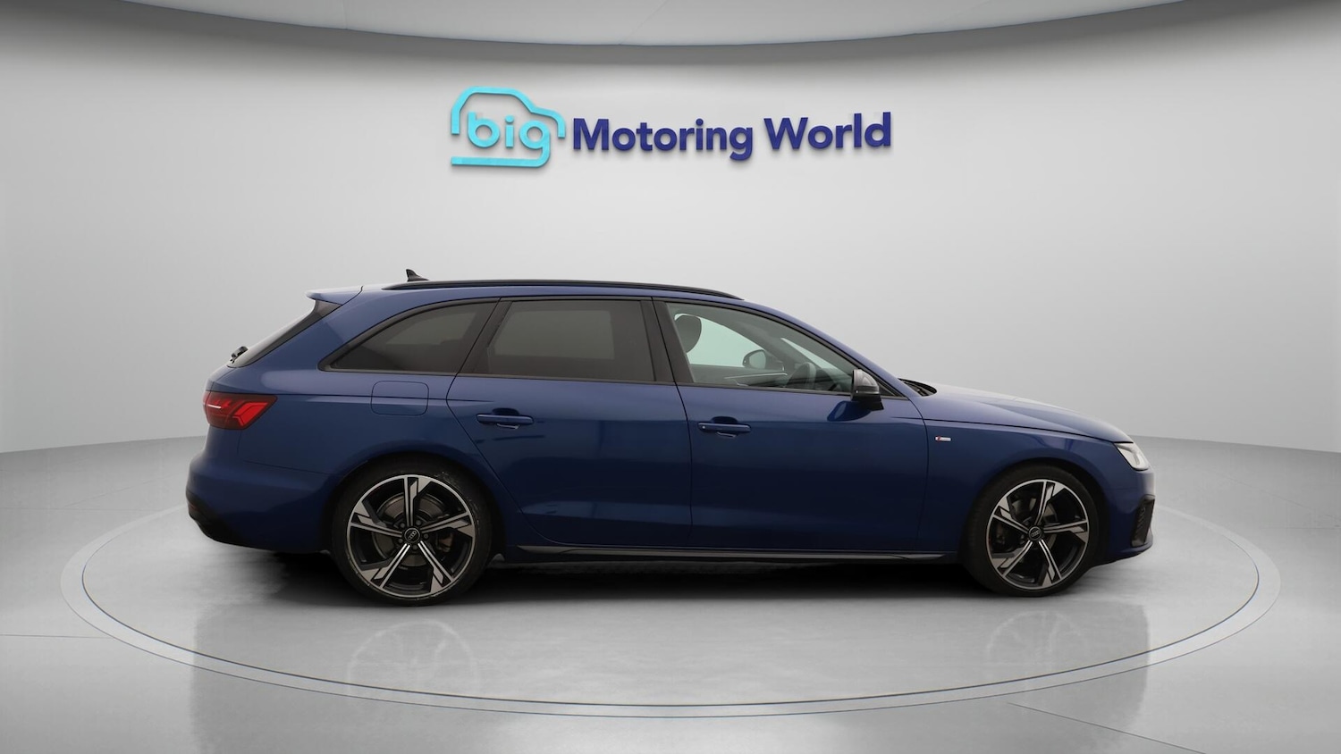 Used Audi A4 Avant 2023 for sale - 76370100: Photo 9