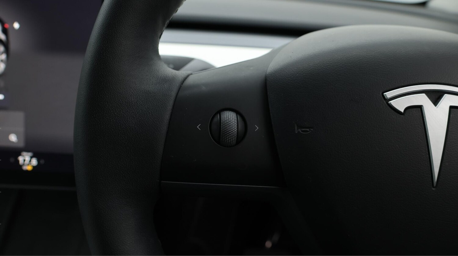 Used Tesla Model Y 2022 for sale - 76780863: Photo 23