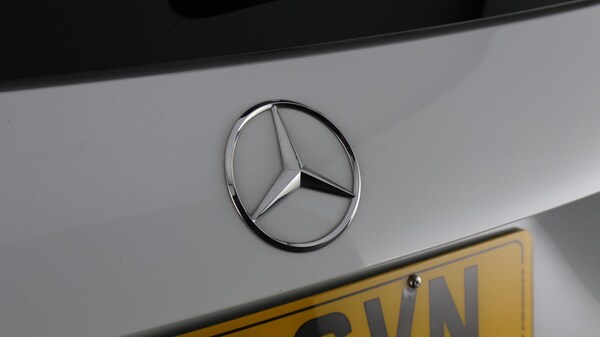 Used Mercedes-Benz GLA 2021 for sale - 76270750: Photo 21