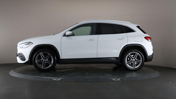 Used Mercedes-Benz GLA 2021 for sale - 76270750: Photo 42