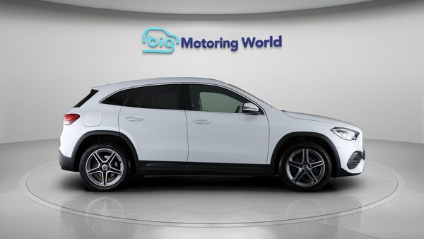 Used Mercedes-Benz GLA 2021 for sale - 76270750: Photo 9