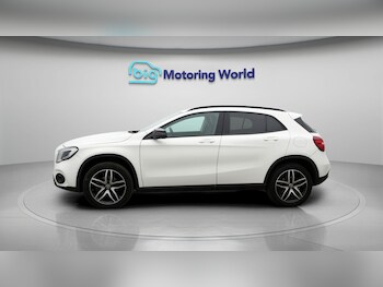 Used Mercedes-Benz GLA 2018 for sale - 77277182: Photo