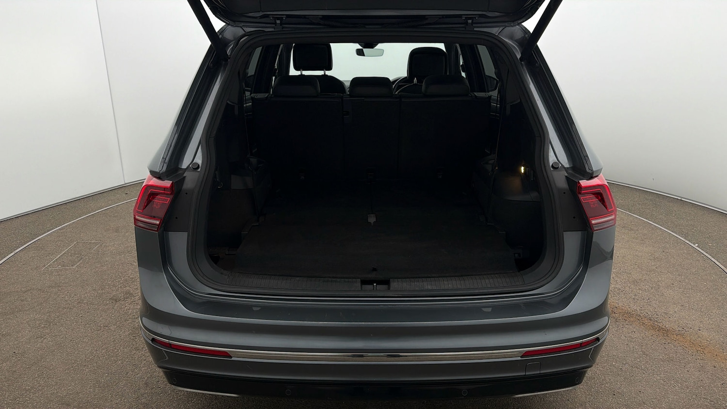 Used Volkswagen Tiguan Allspace 2021 for sale - 77932848: Photo 16