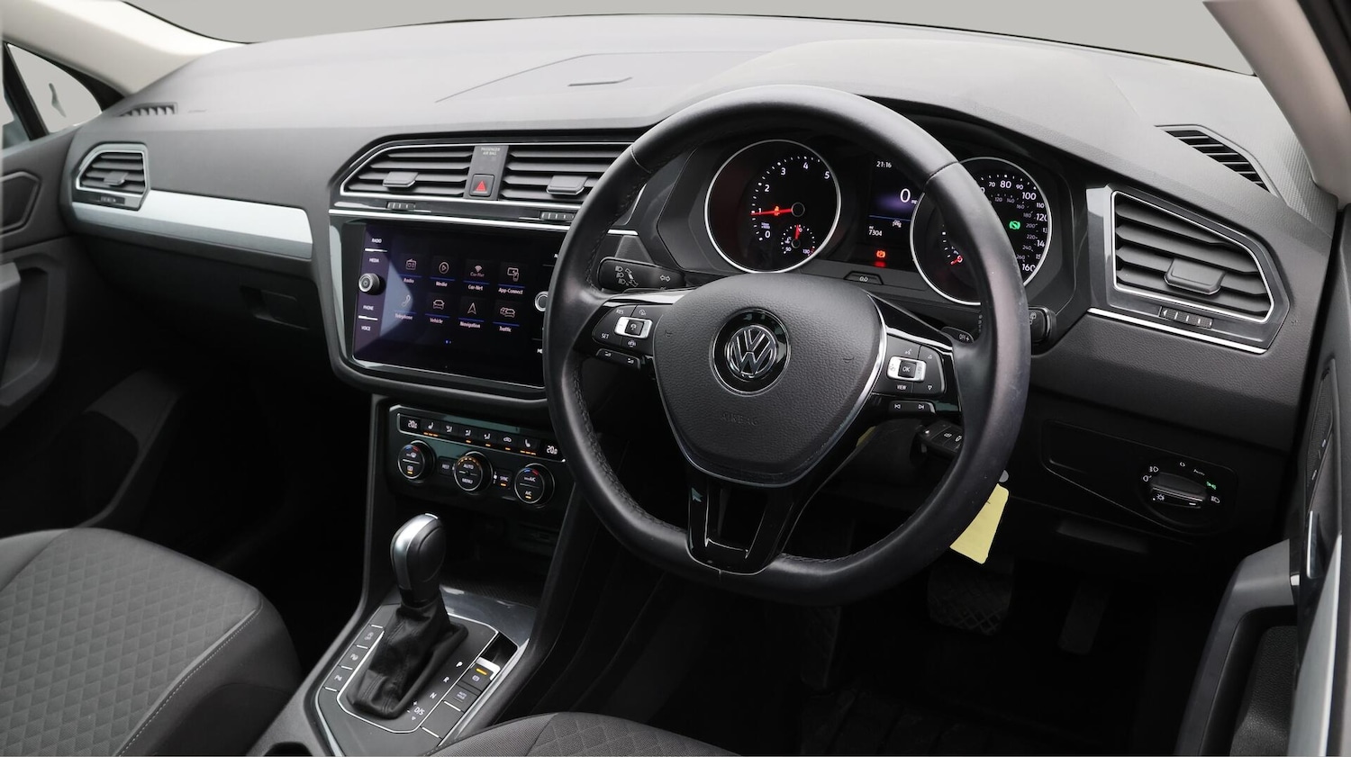 Used Volkswagen Tiguan 2020 for sale - 76613143: Photo 10