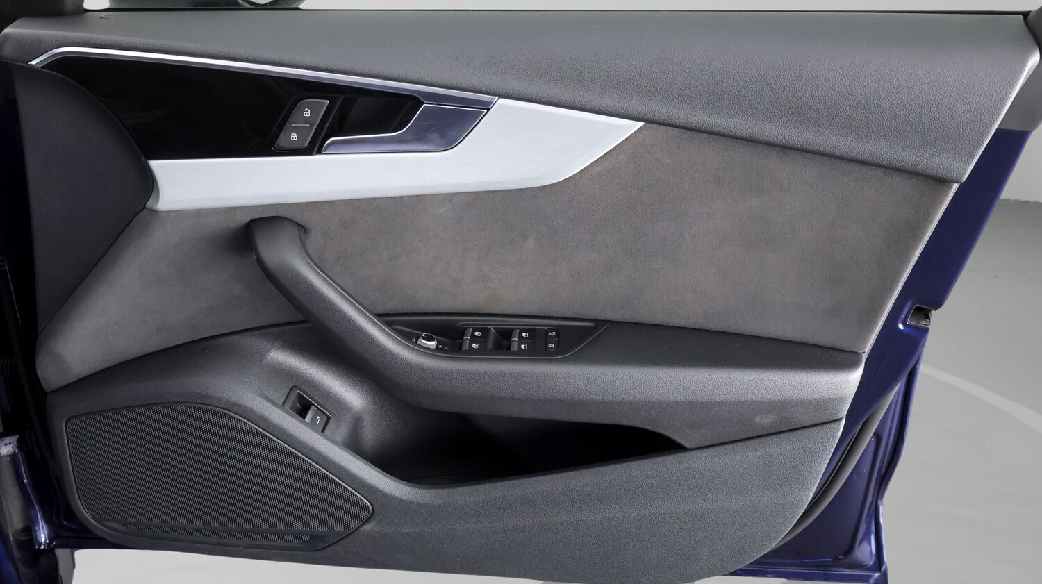 Used Audi A4 for sale - 77761663: Photo 15