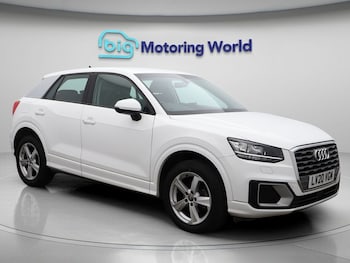 Audi - Q2