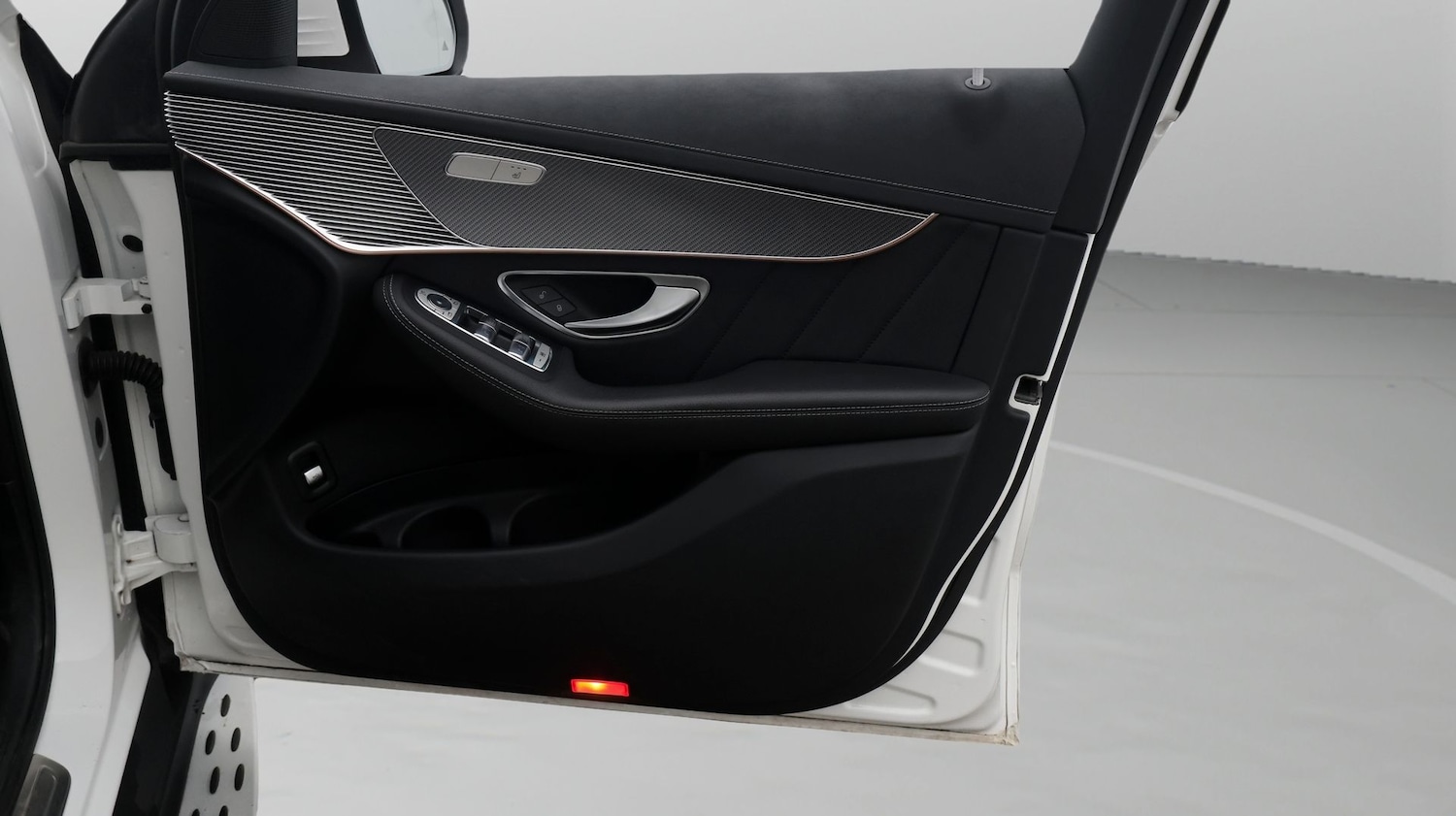 Used Mercedes-Benz EQC 2022 for sale - 77719080: Photo 15