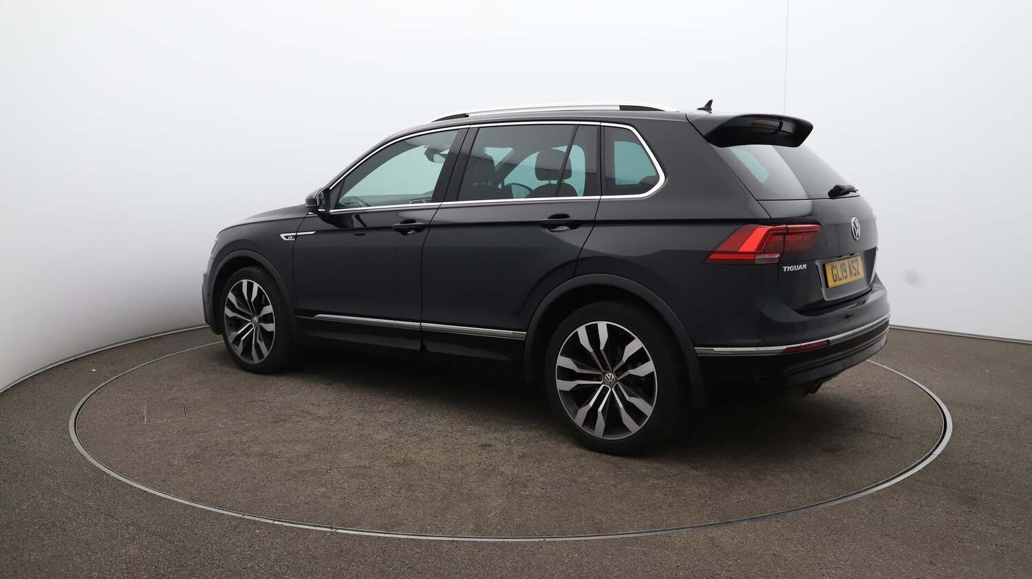 Used Volkswagen Tiguan 2019 for sale - 76108613: Photo 39