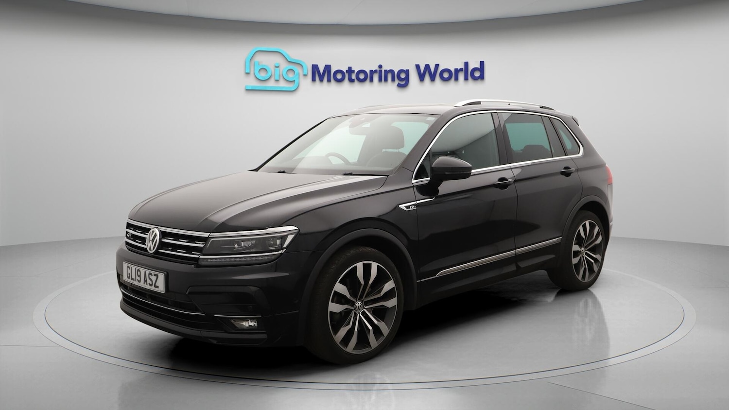 Used Volkswagen Tiguan 2019 for sale - 76108613: Photo 4