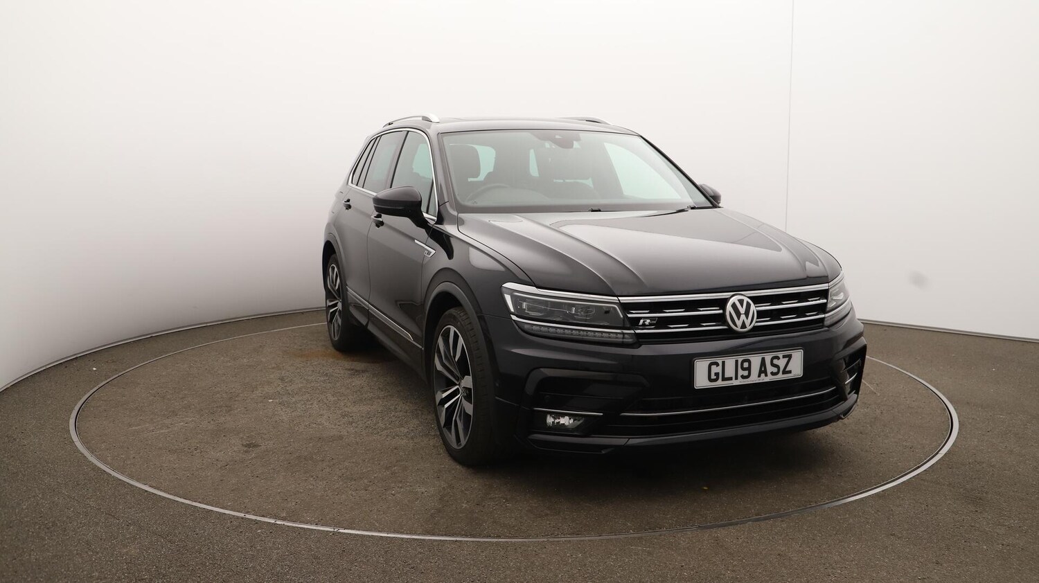 Used Volkswagen Tiguan 2019 for sale - 76108613: Photo 46