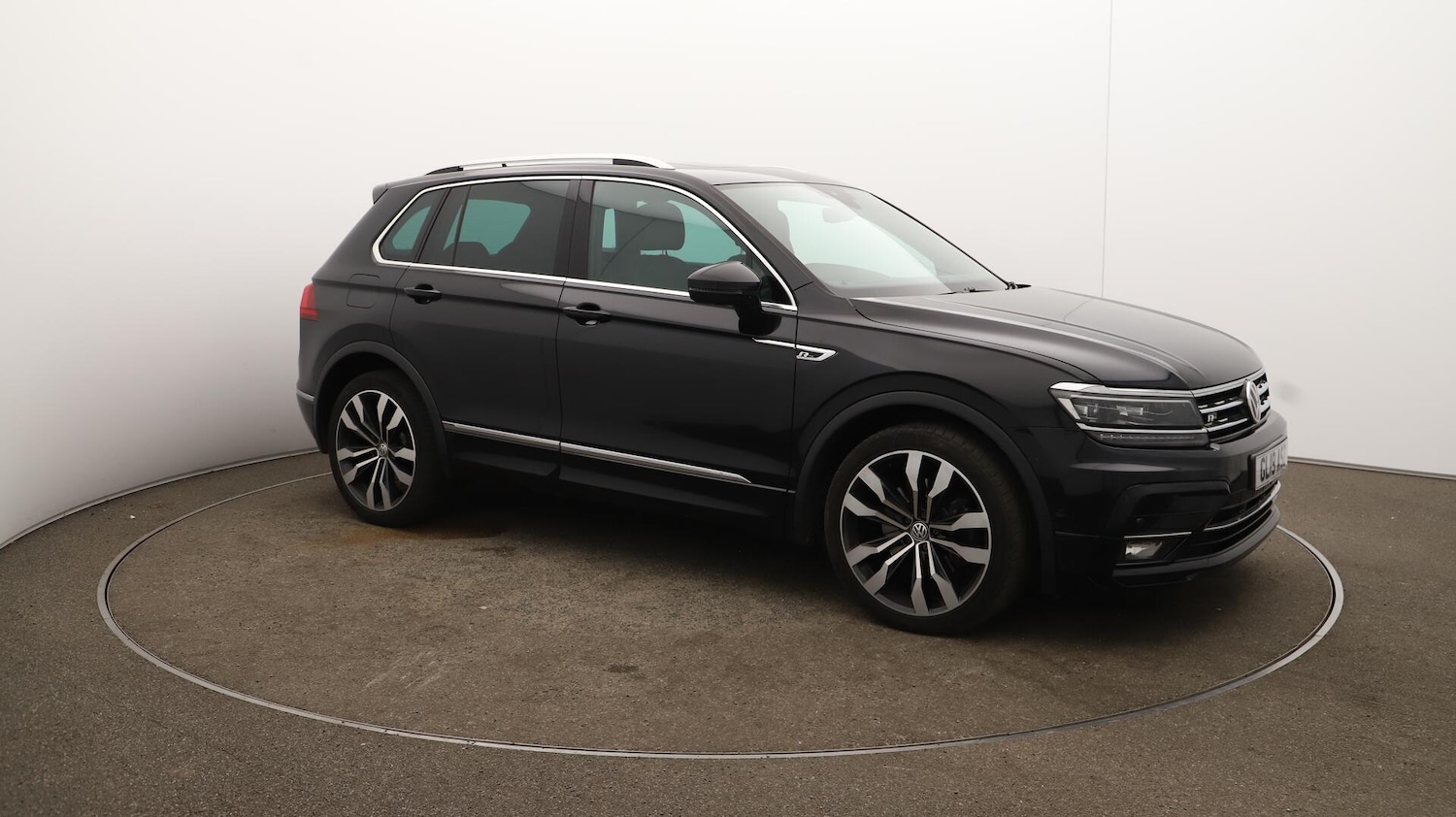 Used Volkswagen Tiguan 2019 for sale - 76108613: Photo 49