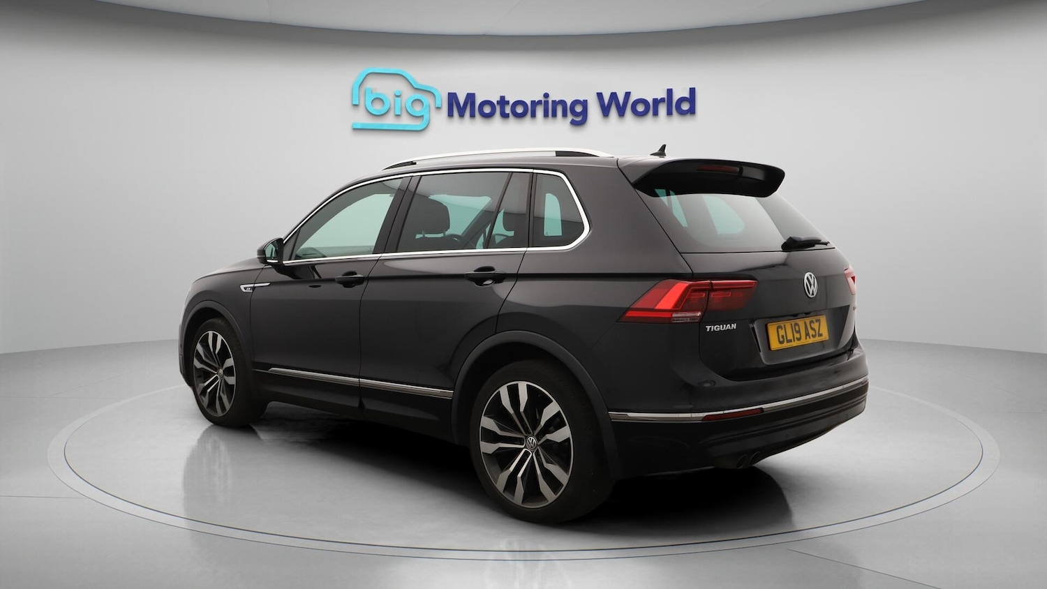 Used Volkswagen Tiguan 2019 for sale - 76108613: Photo 6