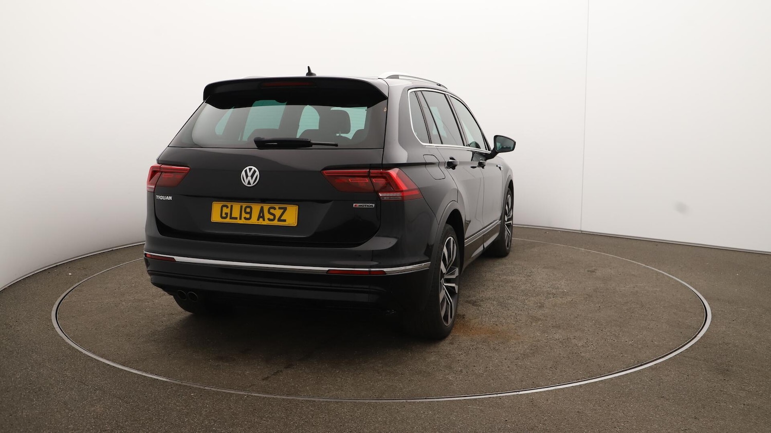 Used Volkswagen Tiguan 2019 for sale - 76108613: Photo 60