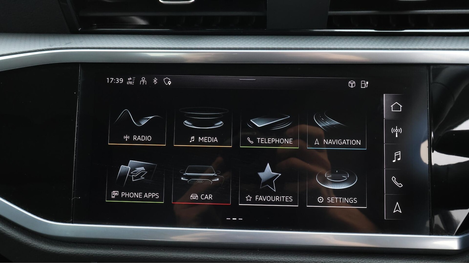 Used Audi Q3 2022 for sale - 76511951: Photo 12