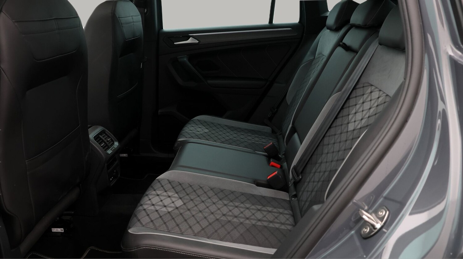 Used Volkswagen Tiguan for sale - 77873133: Photo 16