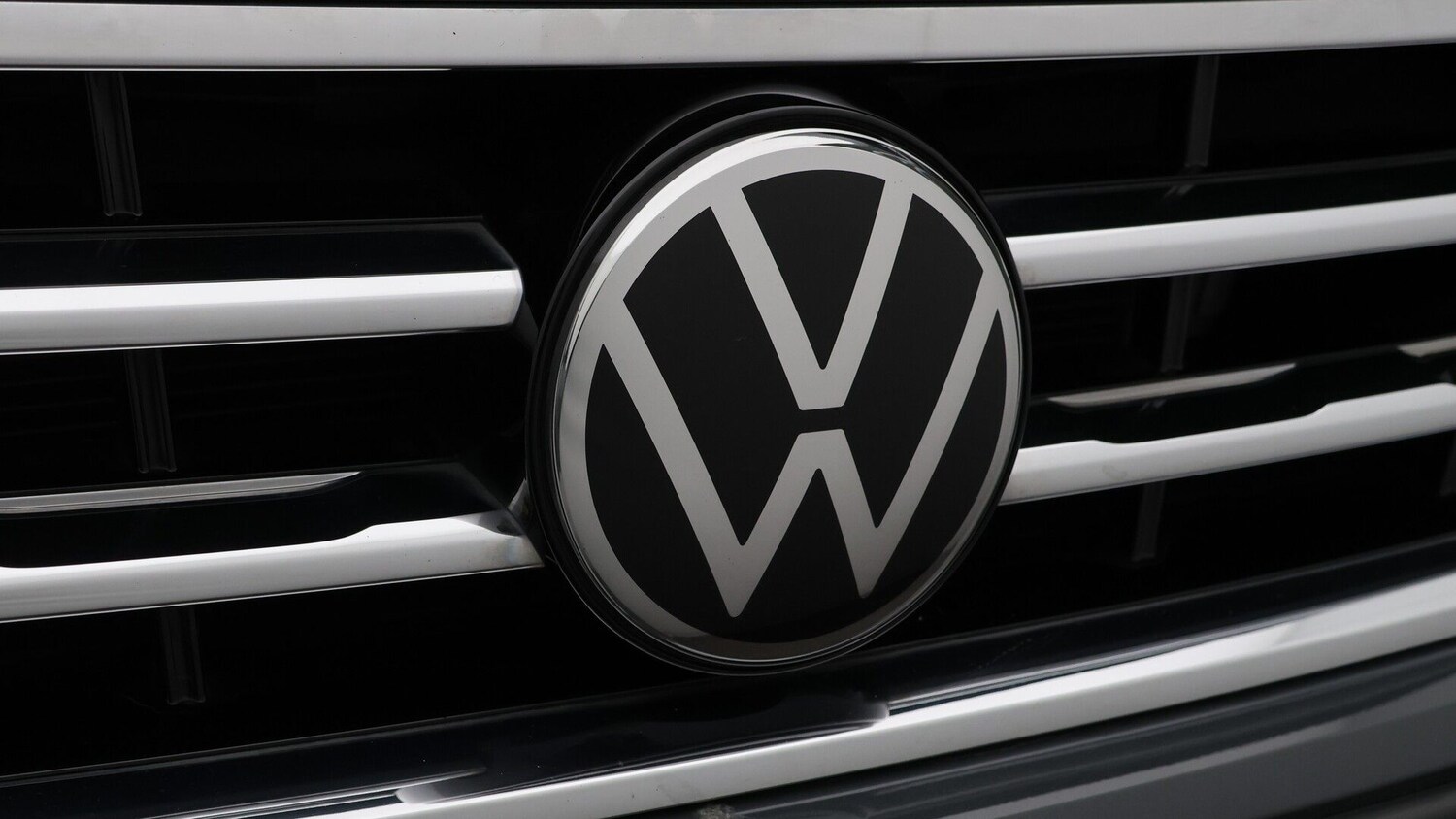 Used Volkswagen Tiguan for sale - 77873133: Photo 24