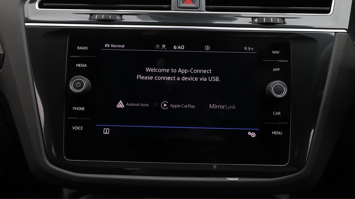 Used Volkswagen Tiguan for sale - 77873133: Photo 28