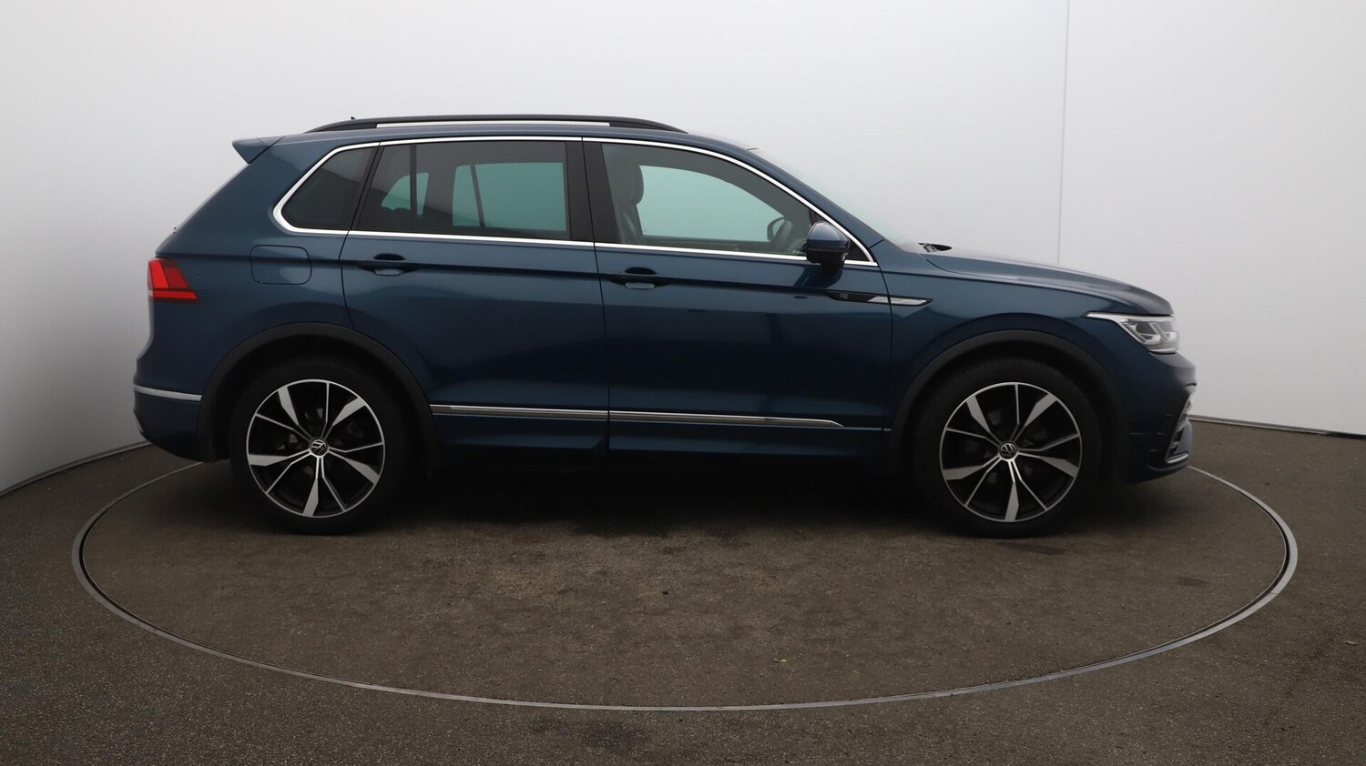 Used Volkswagen Tiguan 2022 for sale - 76012552: Photo 50