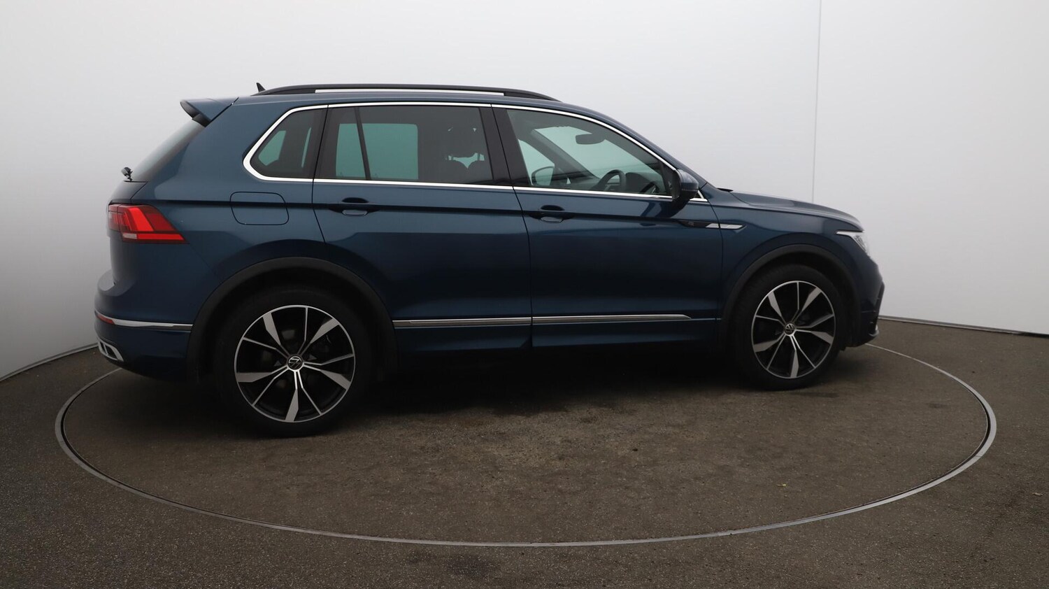 Used Volkswagen Tiguan 2022 for sale - 76012552: Photo 52