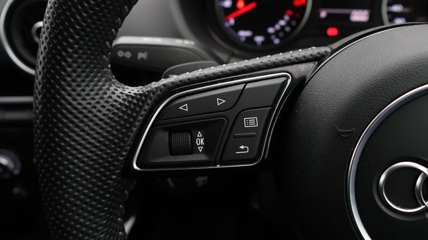 Used Audi Q2 2020 for sale - 77276850: Photo 26