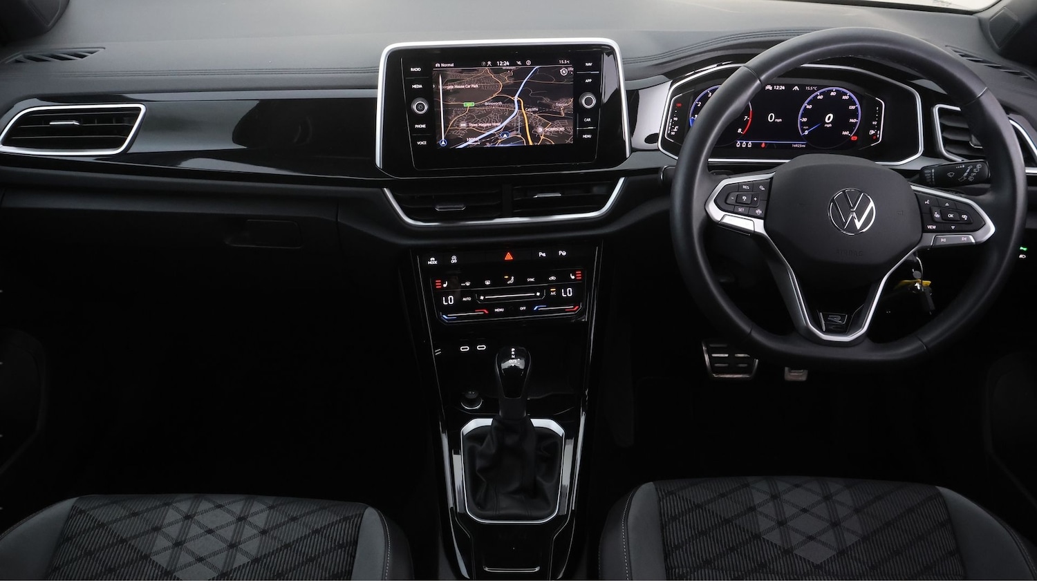 Used Volkswagen T-Roc 2024 for sale - 77677046: Photo 13