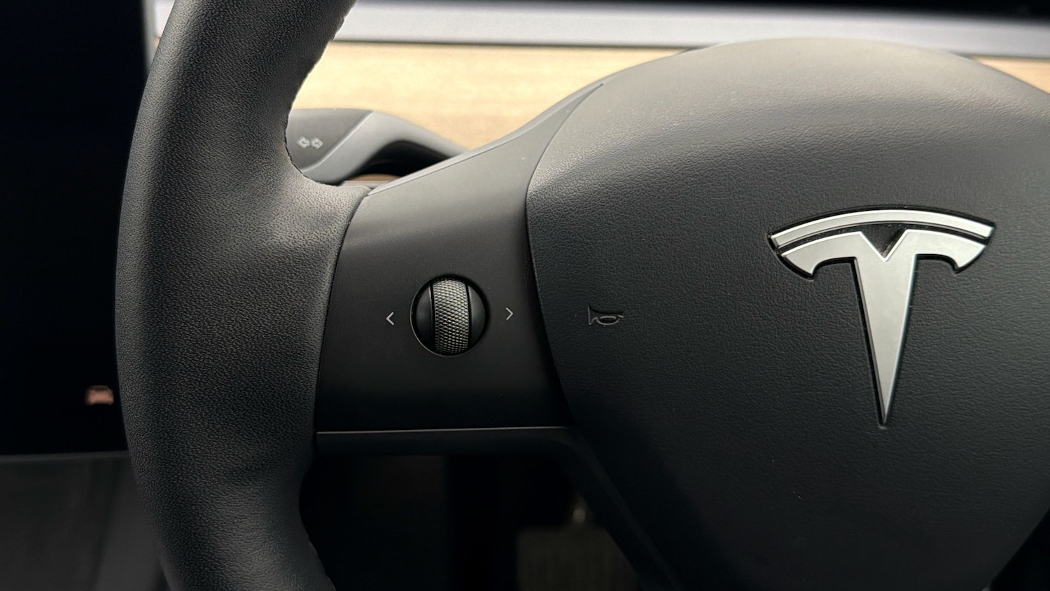 Used Tesla Model Y 2022 for sale - 77998187: Photo 23