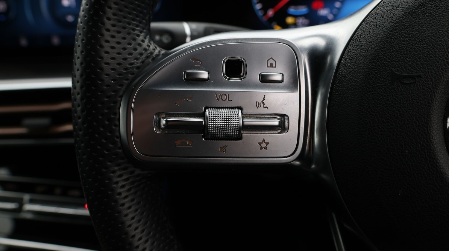 Used Mercedes-Benz EQC 2022 for sale - 77213692: Photo 25