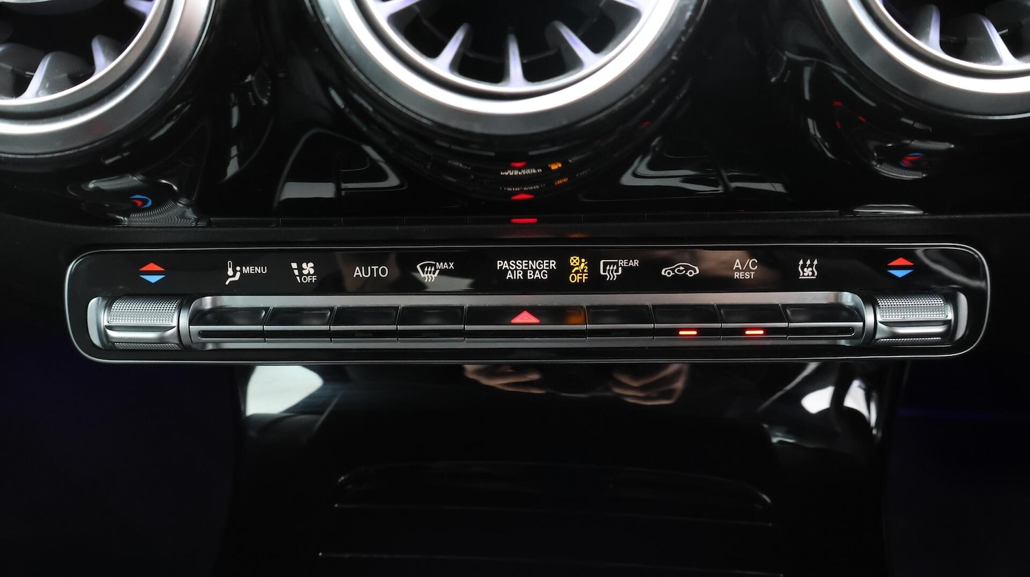 Used Mercedes-Benz CLA 2021 for sale - 76561330: Photo 13