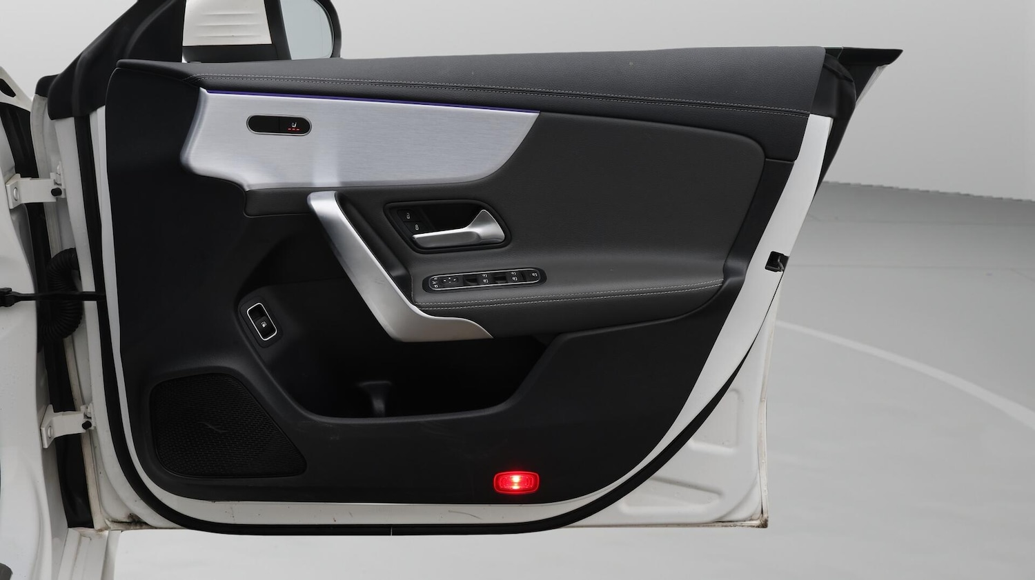 Used Mercedes-Benz CLA 2021 for sale - 76561330: Photo 16