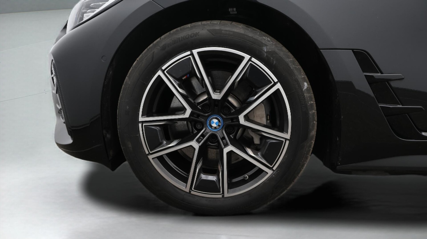 Used BMW i4 2022 for sale - 76399190: Photo 19