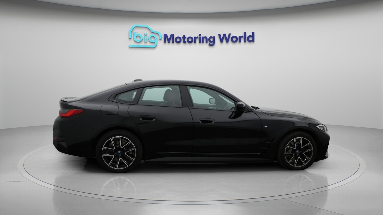 Used BMW i4 2022 for sale - 76399190: Photo 9
